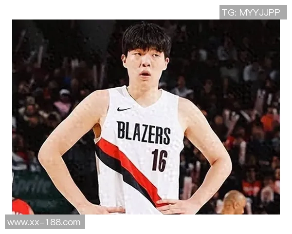 杨瀚森第三节神勇表现五投五中砍下十四分展现全面能力